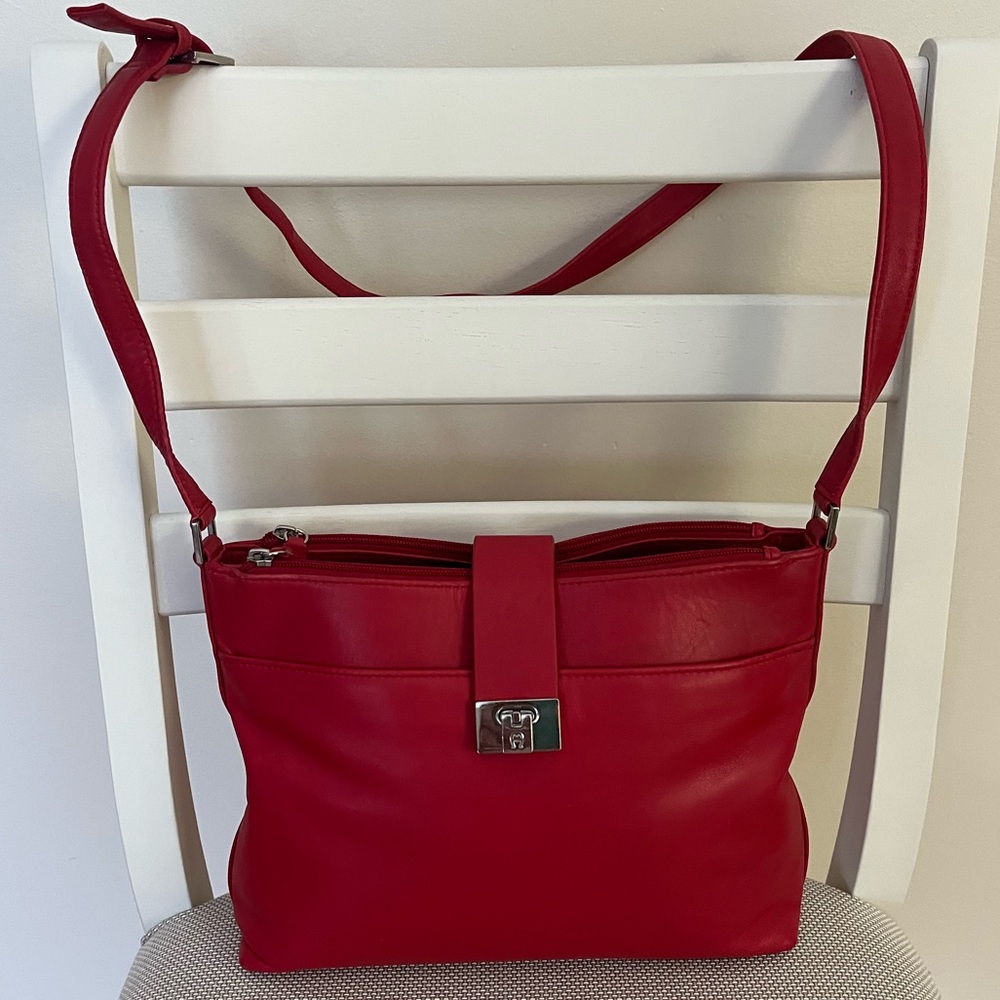 Etienne Aigner Red Leather Shoulder Bag